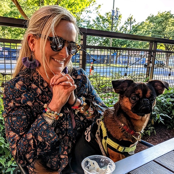 Meet your Posher, Anna - Picture 1 of 2